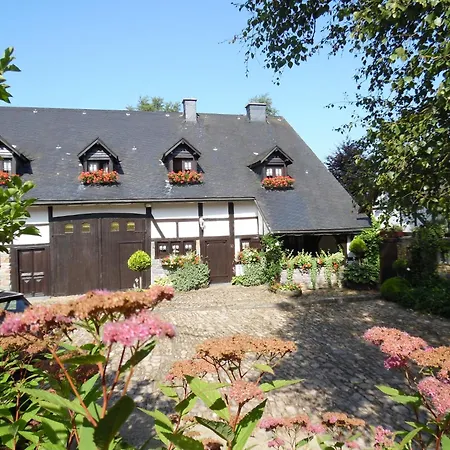 Holiday home Cozy In With Large Garden Malmedy
