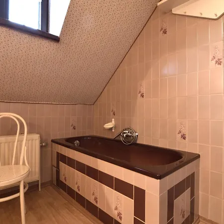 Charming In 马尔梅迪