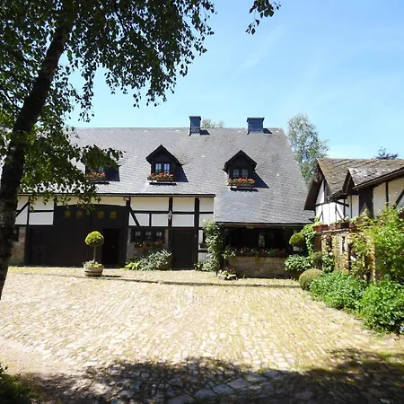 Charming In * 马尔梅迪