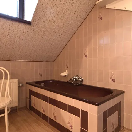 Holiday home Cozy In With Large Garden *
